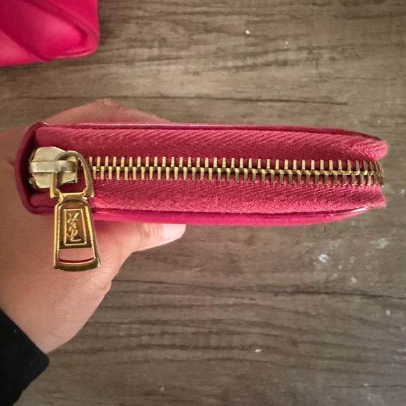 Yves Saint Laurent Pink Wallet - Picture 2 of 6